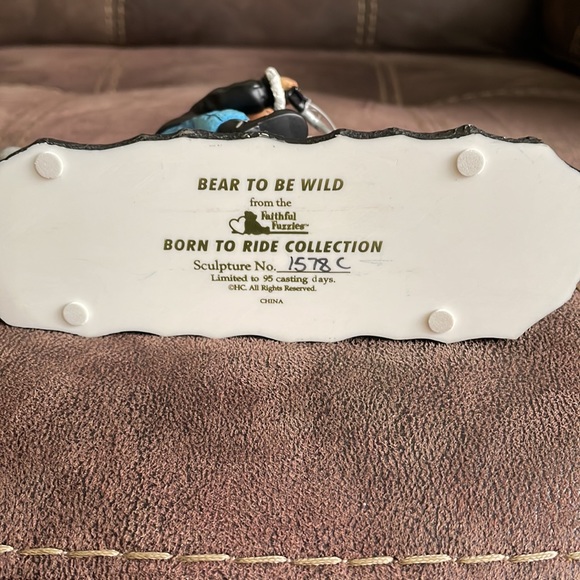 Motorcycle Bear - Picture 5 of 6